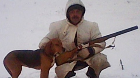 Russia, tragedia durante una battuta di caccia: il cane spara e … – Il Messaggero