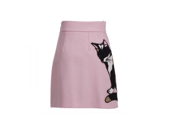Anche MSGM dimostra tutto il suo animo felino con la gonna ad A rosa bubblegum.