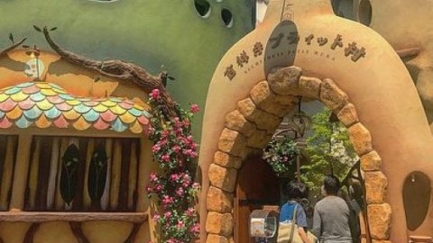 Tokyo, un villaggio solo per i gatti ispirato allo Studio Ghibli … – La Repubblica