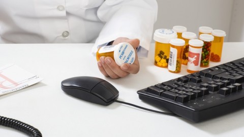 Farmaci veterinari troppo cari. Da Regioni primi moniti per abbatterne prezzo