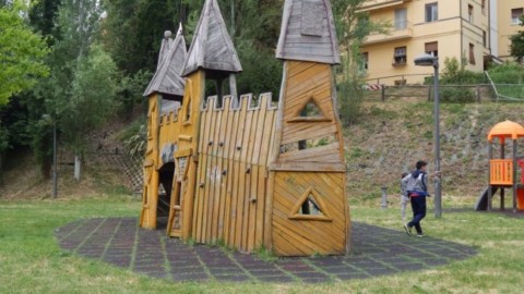 «Al parco di Fontescodella ingresso vietato ai cani» – Cronache Maceratesi
