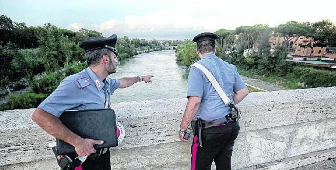 «C'è un coccodrillo nel fiume» Vigili e 112 a caccia del rettile – Leggo.it