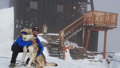 Nepal, il cane alpinista che conquista i quattromila – Montagna.tv